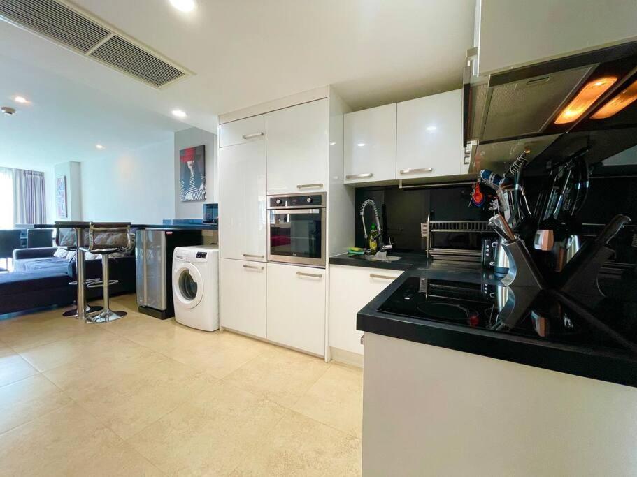 60Sqm Luxury 1 Bed - Pattaya City Centre - Centara Avenue Residences - 704 Exterior photo